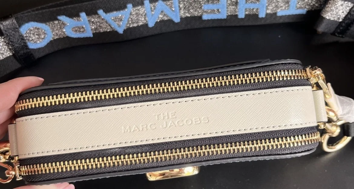 Marc Jacobs Snapshot - миниатюра 4