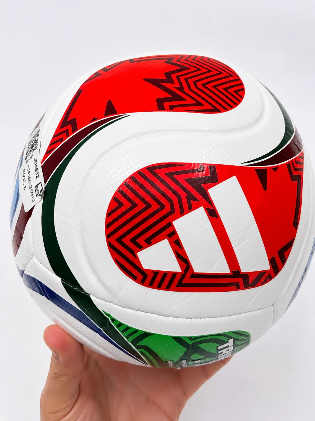 Футбольный мяч adidas Trionda ЧМ-2026 - изображение 1