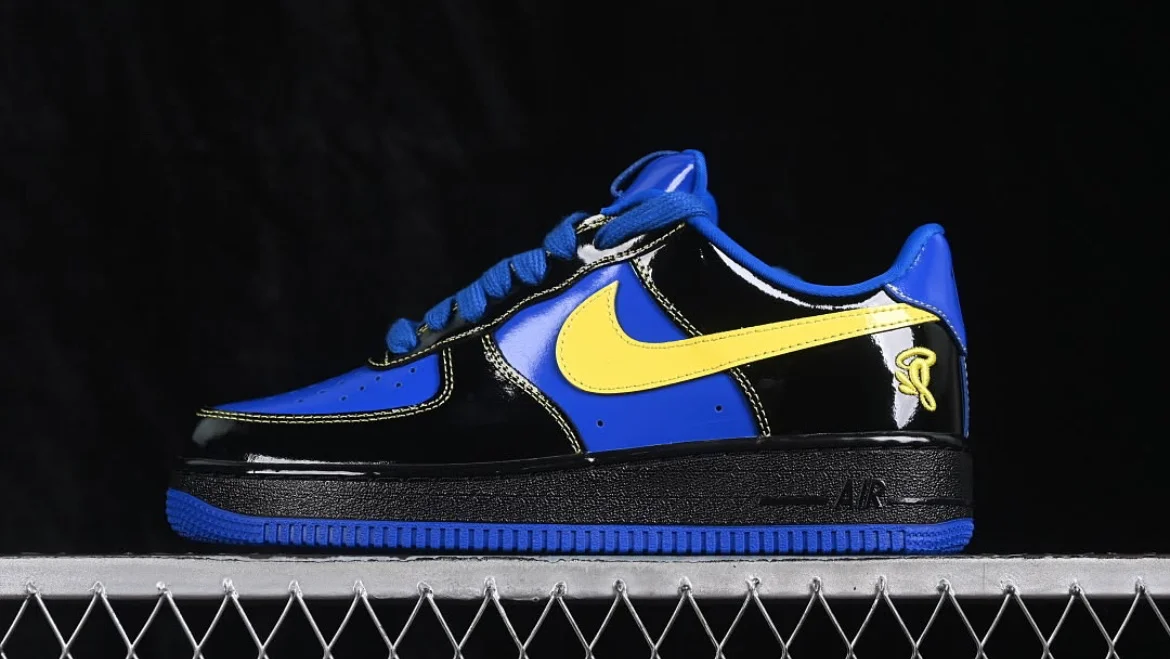 Кросовки Nike Air Force 1 Low Central Cee - миниатюра 3