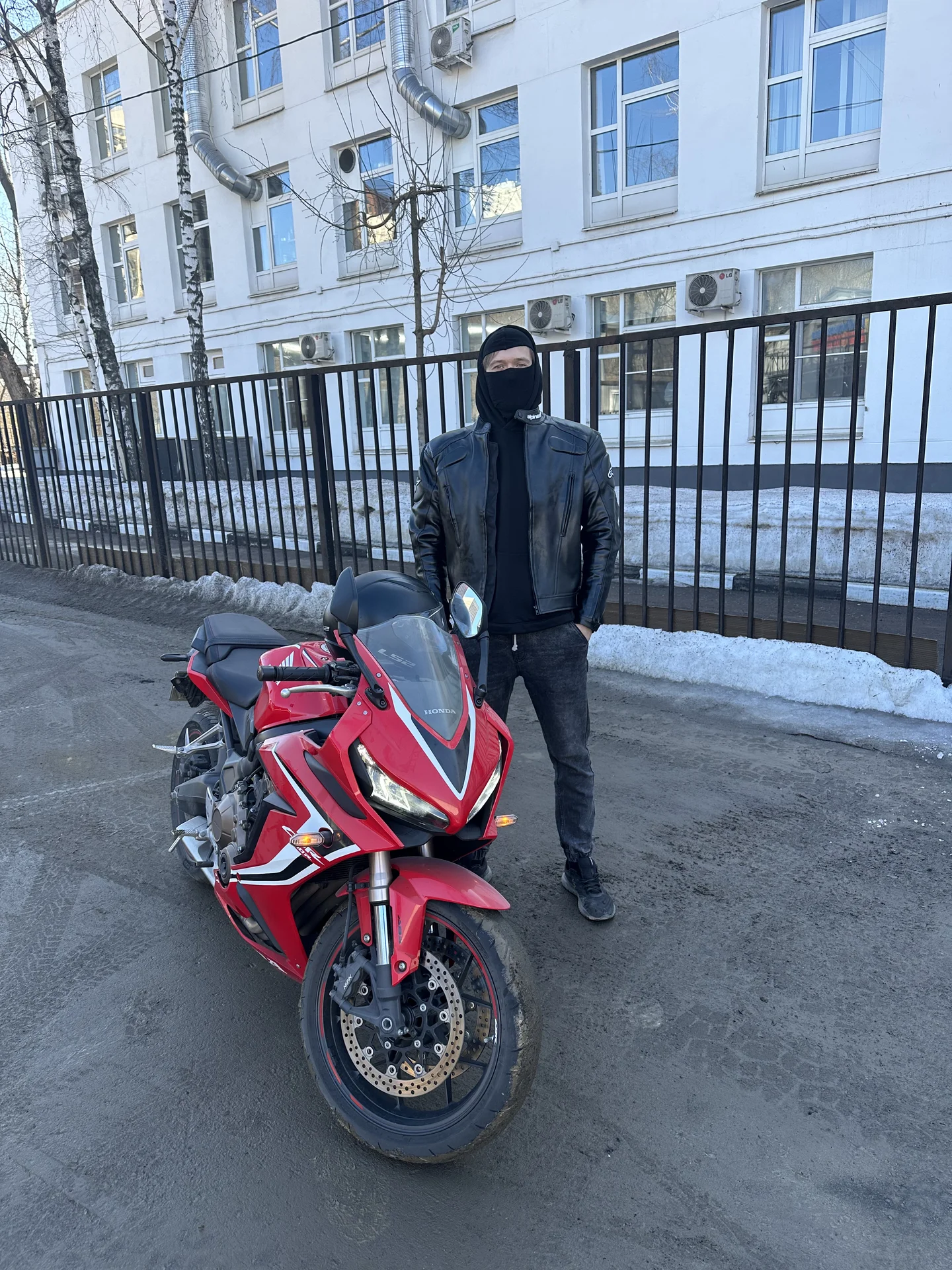honda cbr 650r - изображение 1