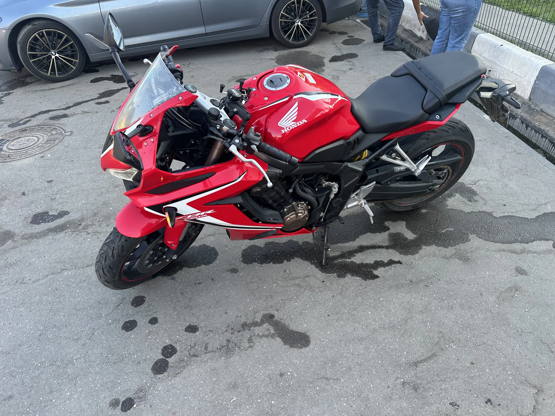 honda cbr 650r - миниатюра 2