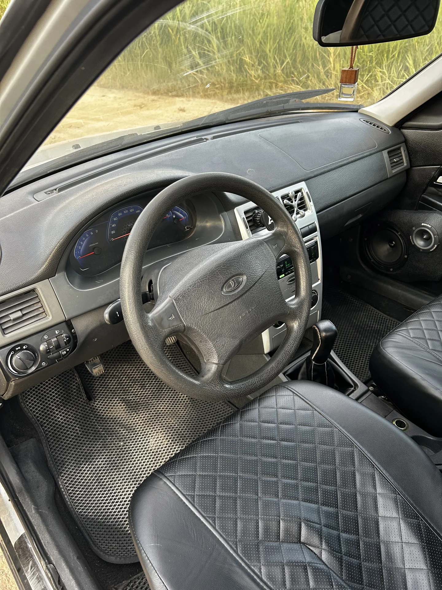 ВАЗ (LADA) Priora 1.6 MT, 2011, 292 500 км - миниатюра 11
