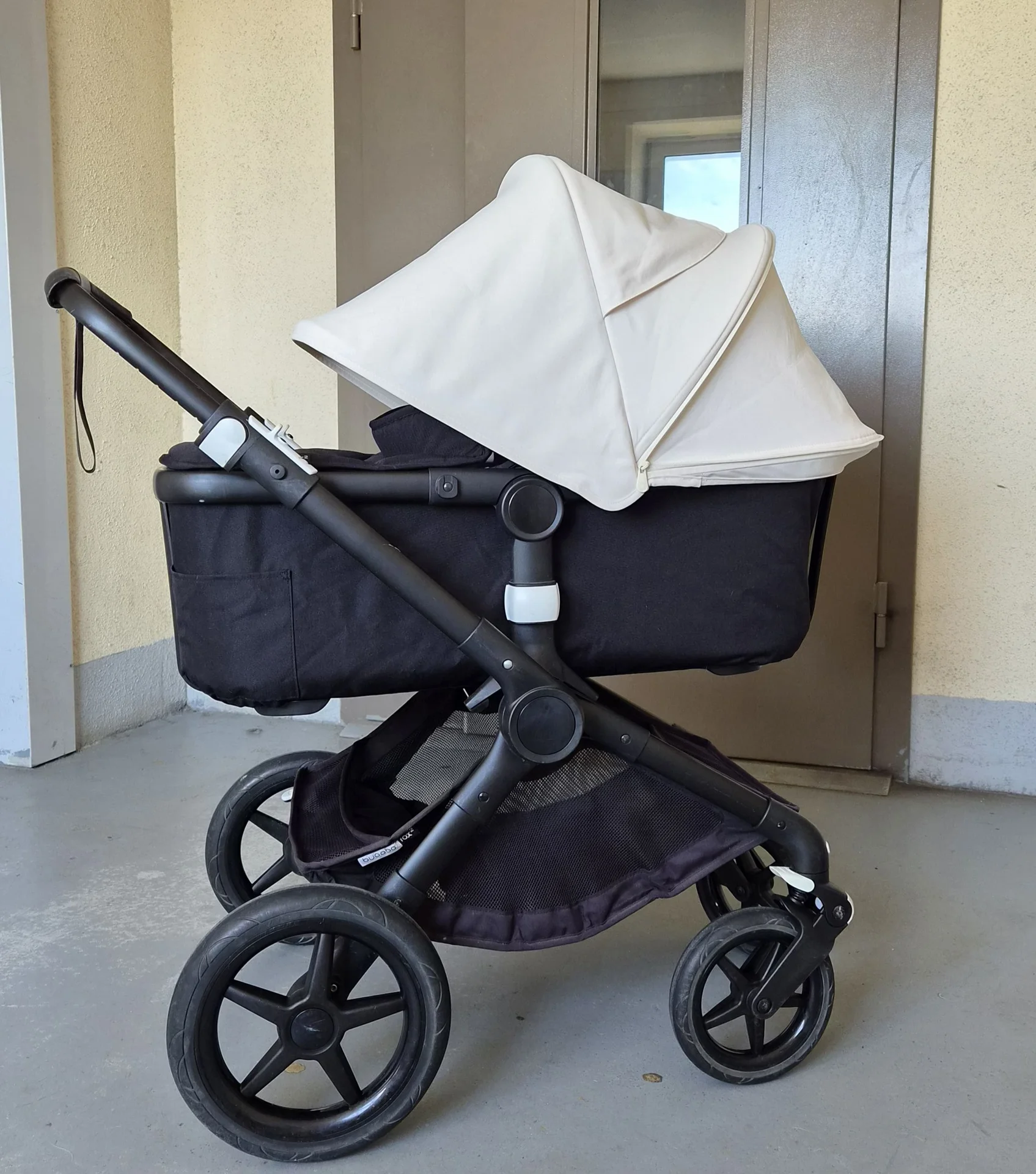 продам коляску bugaboo fox2 (2в1) - миниатюра 2