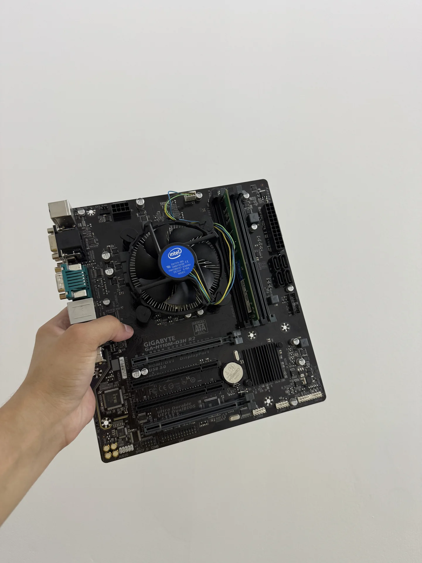Комплект Core i5-7400 и Gigabyte H110M