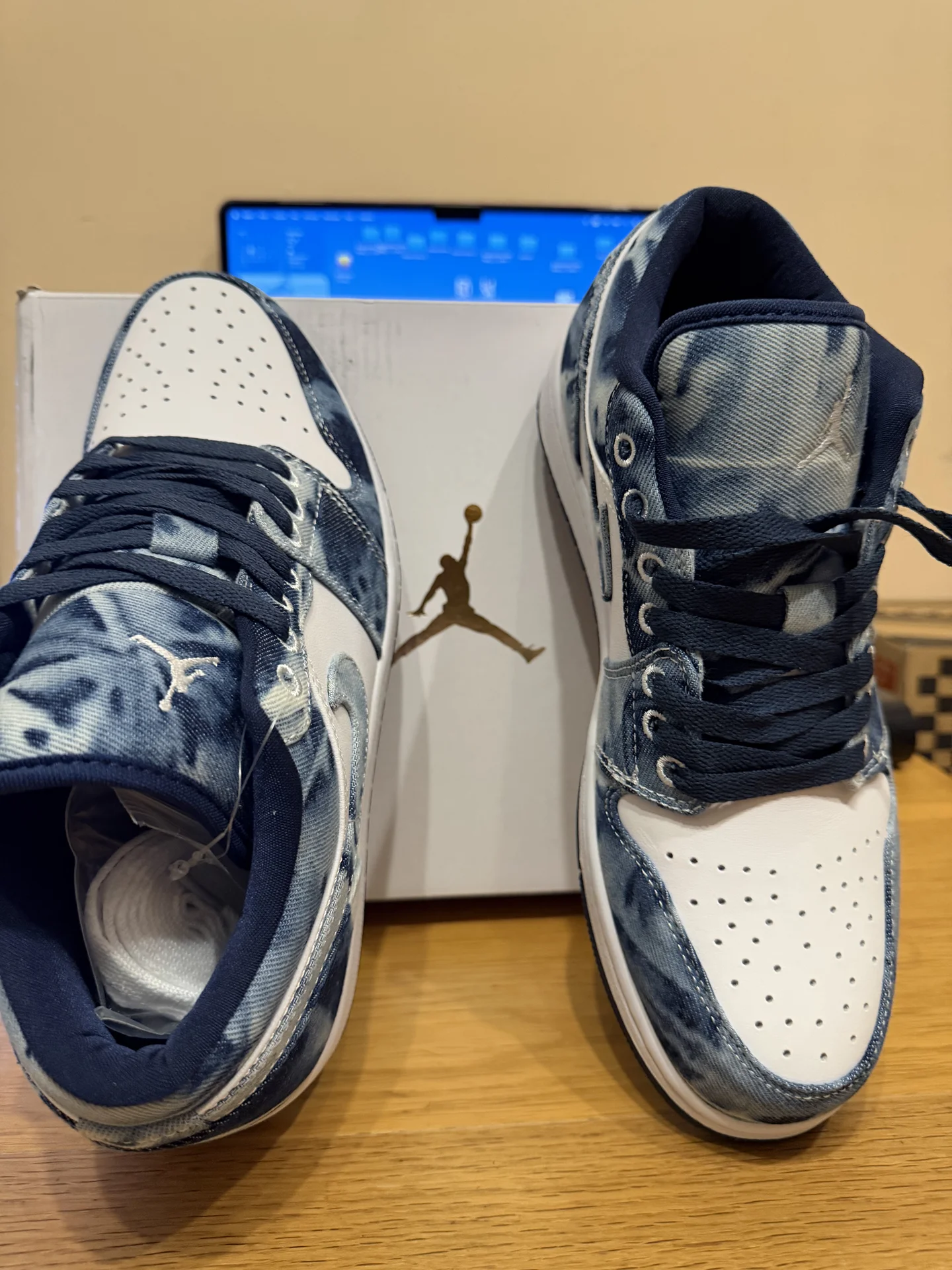 кроссовки nike air Jordan 1 low - миниатюра 4