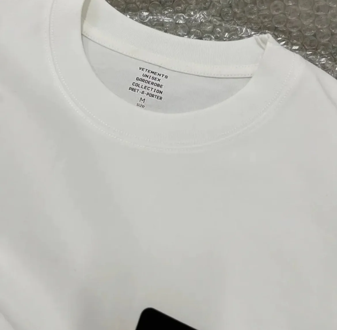футболка Vetements - миниатюра 3