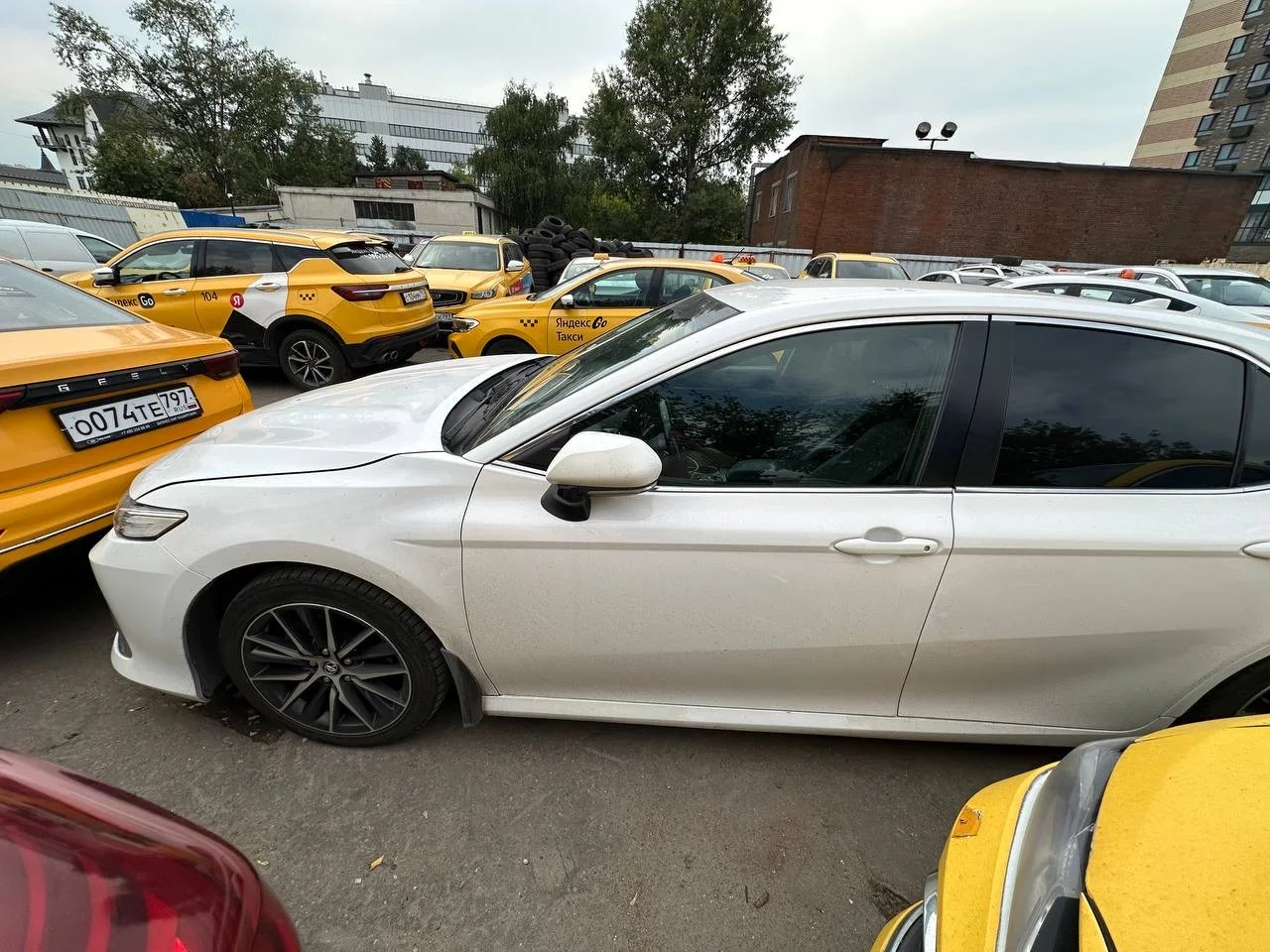 toyota camry 2021 - миниатюра 6
