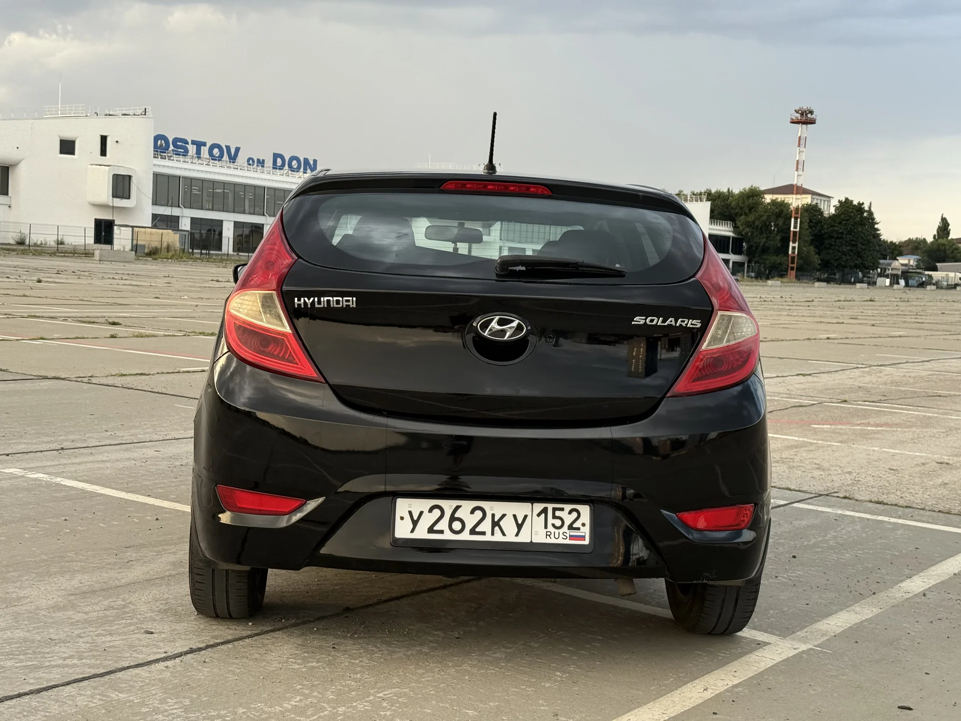 Hyundai Solaris 2011 1.4 АКПП 152.600км - миниатюра 5