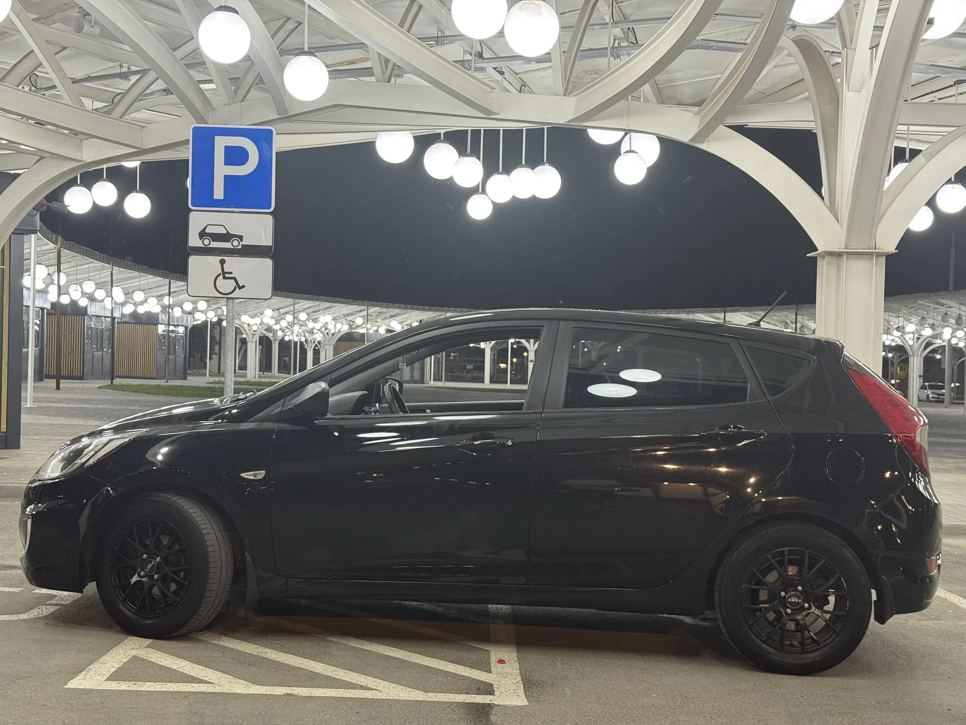 Hyundai Solaris 2011 1.4 АКПП 152.600км - миниатюра 14