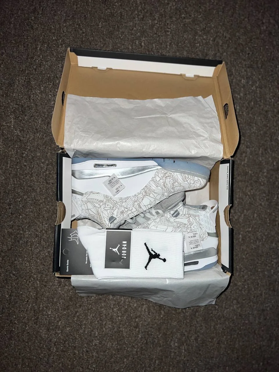 Кроссовки Jordan DUB ZERO - миниатюра 2
