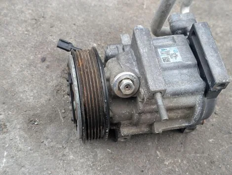 Компрессор кондиционера Subaru Forester SHJ FB20B - миниатюра 5