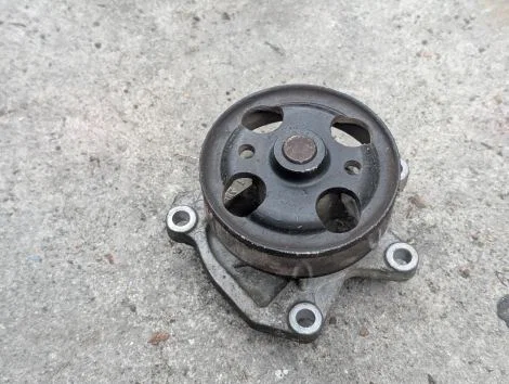 Помпа водяная Nissan Sylphy NB17 MRA8DE - миниатюра 2