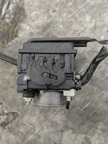 Блок abs Honda Zest je1 P07A