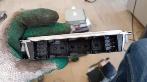 Блок efi Bmw 3-Series E46/2 M54B22 - миниатюра 2