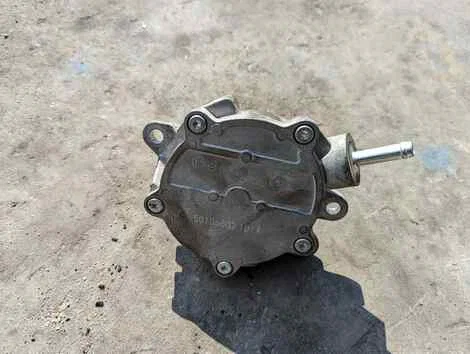 Насос вакуумный Toyota Wish ZGE20G 2ZR-FAE - миниатюра 3