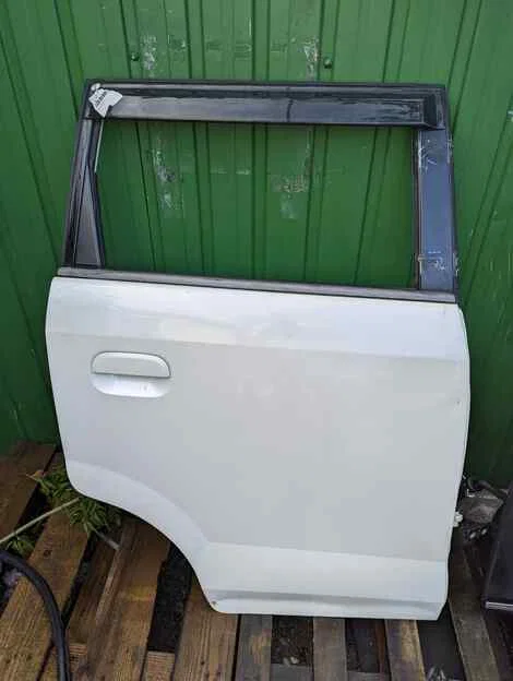 Дверь Honda Zest JE1 P07A Прав. Задн. - изображение 1