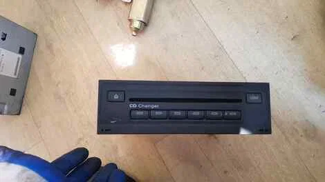 Cd-чейнджер Audi A6 4F2 BDW - миниатюра 3