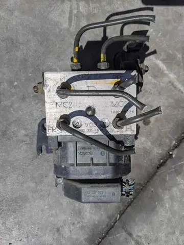 Блок abs Honda Life Dunk JB3 E07Z