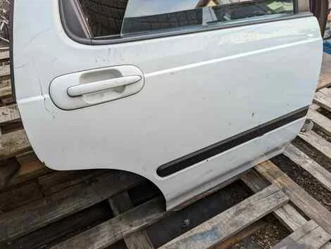 Дверь Honda Domani MA7 D15B Прав. Задн. - миниатюра 2