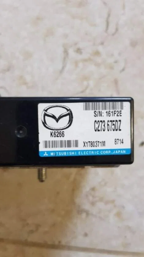 Электронный блок Mazda Biante CC3FW L3-VE - изображение 1
