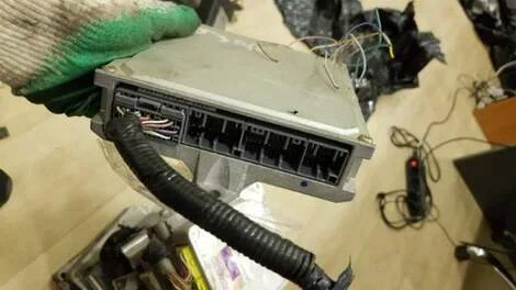 Блок efi Honda Odyssey RA9 J30A - миниатюра 2