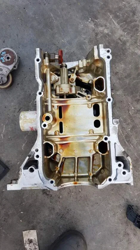Поддон Nissan Tiida JC11 MR18 - изображение 1