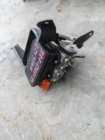 Блок abs Honda Elysion RR1 K24A