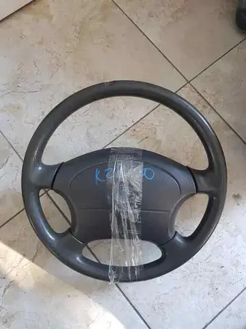 Airbag на руль Toyota Hiace KZH100G 1KZ-TE