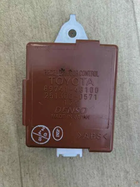 Электронный блок Toyota Harrier ACU30W 2AZ-FE - изображение 1