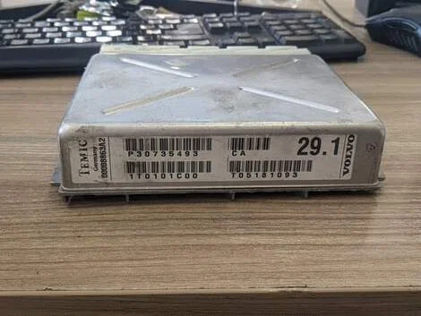 Блок управления акпп Volvo V70 SW59 B5254T2 - изображение 1