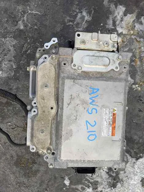 Инвертор Toyota Crown AWS210 2AR-FSE - изображение 1