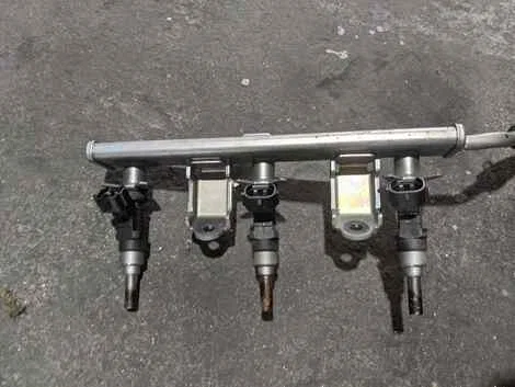 Инжектор Suzuki Hustler MR31S R06A - изображение 1