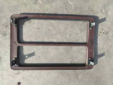 Консоль магнитофона Toyota Century GZG50 1GZ-FE - миниатюра 2