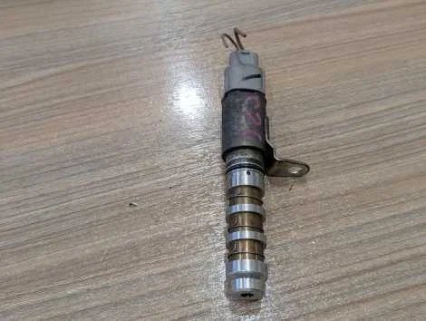 Клапан vvt-i Nissan Serena FC26 MR20DD - миниатюра 2
