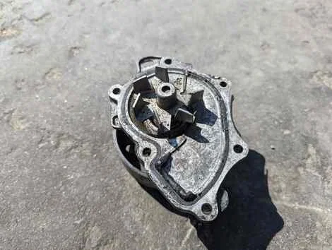 Помпа Toyota Vanguard ACA38W 2AZ-FE - миниатюра 2
