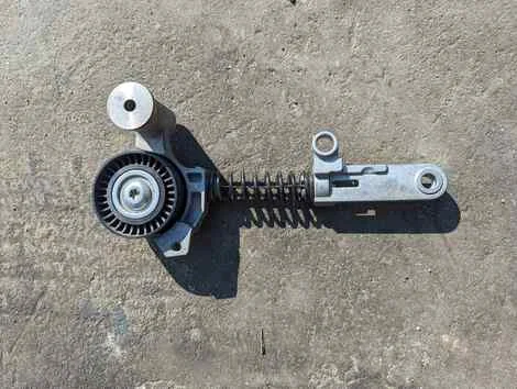Ролик натяжной Toyota Wish ZGE20G 2ZR-FAE - миниатюра 2