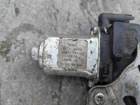 Стеклоподъемник Nissan Tiida C11 HR15DE Лев. Задн. - миниатюра 2