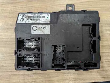 Блок efi Mazda Demio DE3FS ZJ-VE - изображение 1