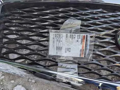 Решетка радиатора Nissan Skyline HNV37 VQ35HR - миниатюра 2