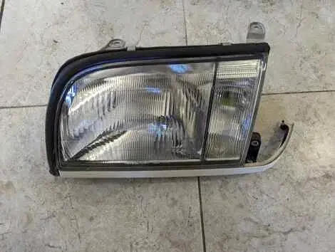 Фара Toyota Crown JZS155 2JZ-GE Лев. Перед.