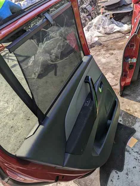 Дверь Citroen C4 Picasso 3D EP6FDT Лев. Задн. - миниатюра 3
