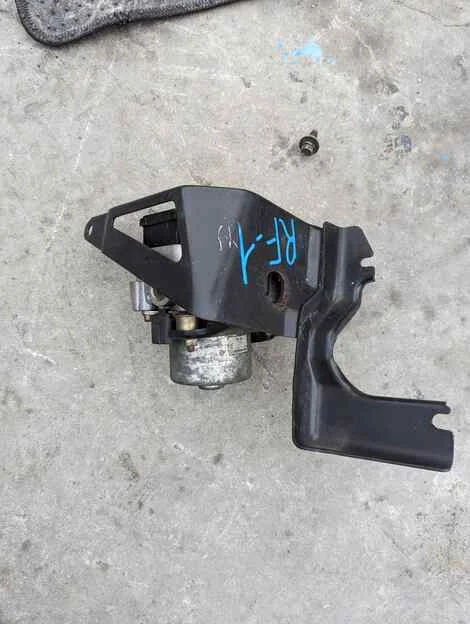 Блок abs Honda Stepwgn RF1 B20B - изображение 1