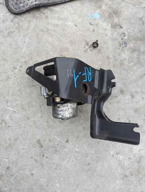 Блок abs Honda Stepwgn RF1 B20B - изображение 1