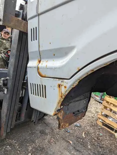 Кабина Nissan Vanette Truck SK82TN F8 - миниатюра 11