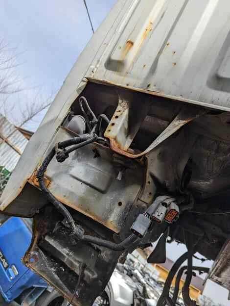 Кабина Nissan Vanette Truck SK82TN F8 - миниатюра 14
