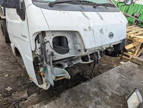 Кабина Nissan Vanette Truck SK82TN F8 - миниатюра 4