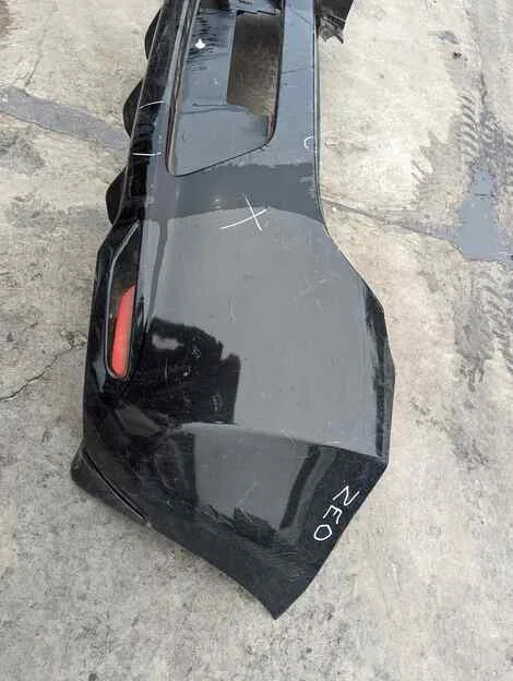 Бампер Nissan Leaf ZE0 EM61 Задн. - миниатюра 3