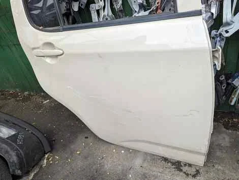 Дверь Daihatsu Boon M700S 1KR-FE Прав. Задн. - миниатюра 2