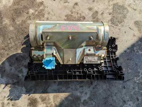 Airbag пассажирский Honda Prelude BB5 F22B - миниатюра 2