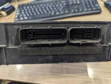 Блок efi Nissan Presage PU31 VQ35DE - миниатюра 2